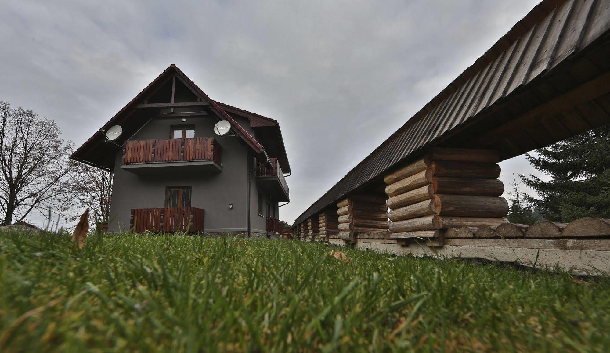 Apartmány Lipka Pavčina Lehota Exterior foto